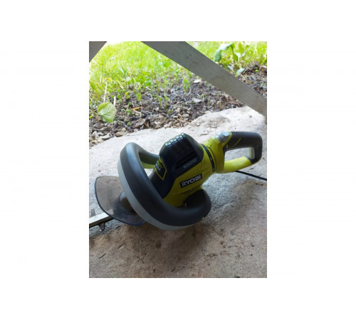 Электрический кусторез Ryobi RHT6760RL 5133003647