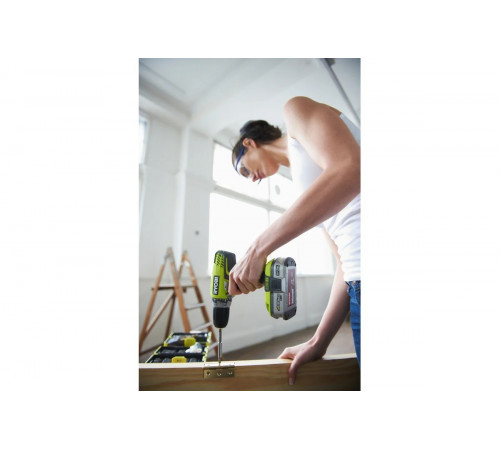 Аккумуляторная дрель-шуруповерт Ryobi ONE+ RCD1802M 5133001170