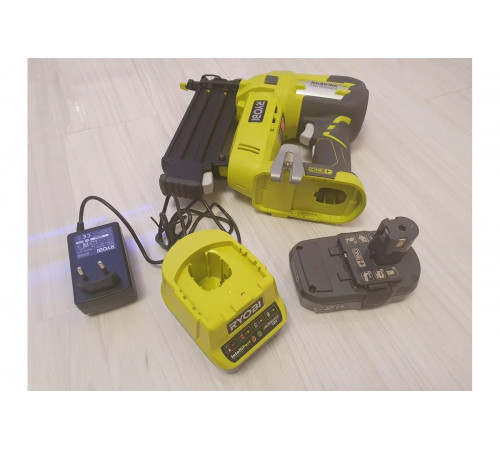 Аккумуляторный гвоздезабиватель Ryobi ONE+ R18N18G-120S 5133003860
