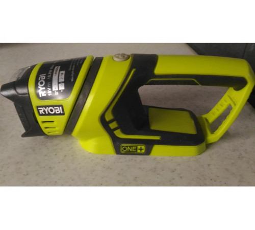 Аккумуляторный фонарь Ryobi RFL180M ONE+ 5133001636