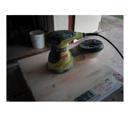 Эксцентриковая шлифмашина Ryobi ROS300A 5133001142