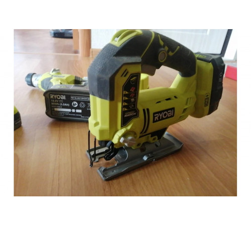 Набор инструментов Ryobi ONE+ R18DDJSSDS-220S 5133003688