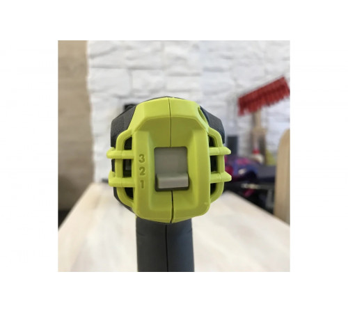 Импульсный винтовёрт Ryobi ONE+ R18iD3-0  без аккумулятора в комплекте 5133002613