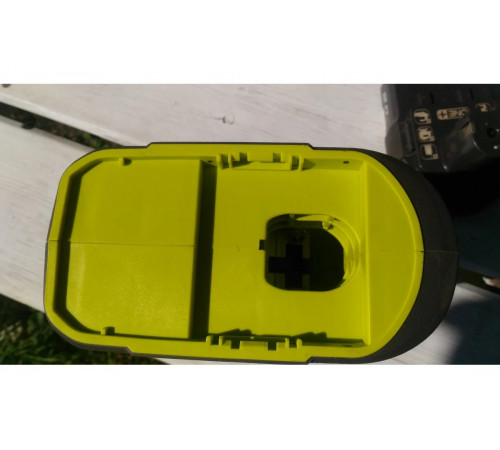 Кромочный фрезер Ryobi ONE+ R18TR-0 5133002917