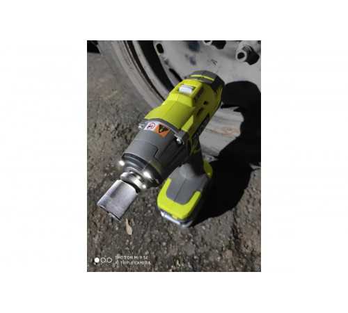 Ударный гайковерт Ryobi ONE+ R18IW3-0 5133002436