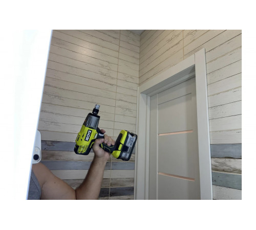 Ударный гайковерт Ryobi ONE+ R18IW3-0 5133002436