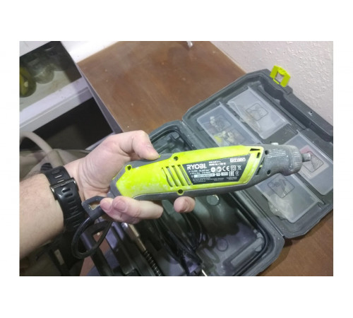 Прямошлифовальная машинка Ryobi EHT150V 5133000754