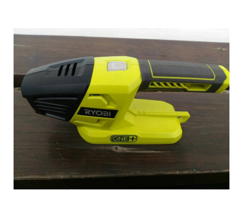 Светодиодный фонарь Ryobi ONE+ R18T-0 5133003373