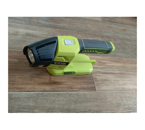 Светодиодный фонарь Ryobi ONE+ R18T-0 5133003373
