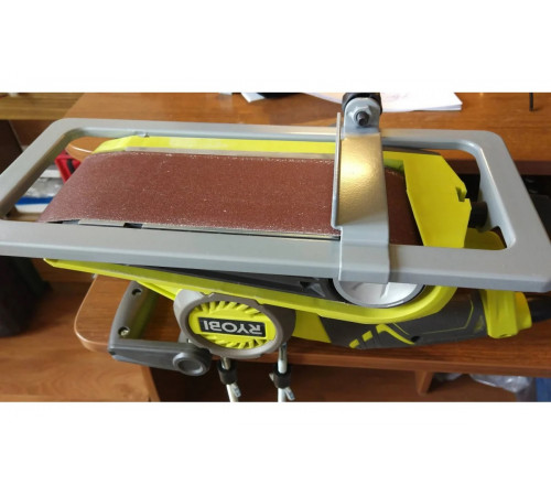 Ленточная шлифмашина Ryobi EBS800V 5133001146