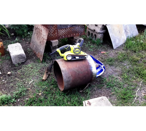 Ленточная шлифмашина Ryobi EBS800V 5133001146