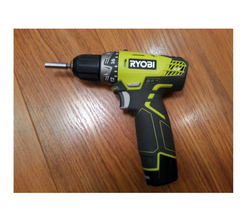 Аккумуляторная дрель-шуруповерт Ryobi RCD12011L 5133001156