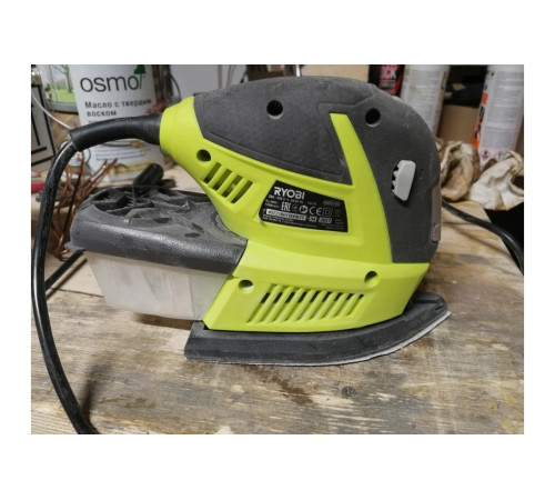 Универсальная шлифмашина Ryobi + 30 шлифлистов RMS180-SA30 5133002910
