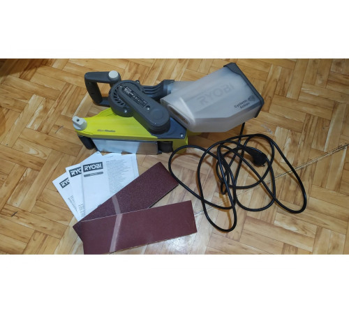 Ленточная шлифмашина Ryobi EBS750 5133002276 купить в Москве по отличной цене | Интернет-магазин dom-instrumentoff.ru