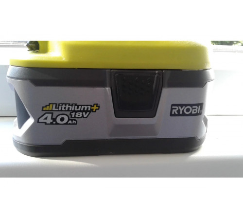 Ударная дрель-шуруповерт Ryobi ONE+ LCDI1802M