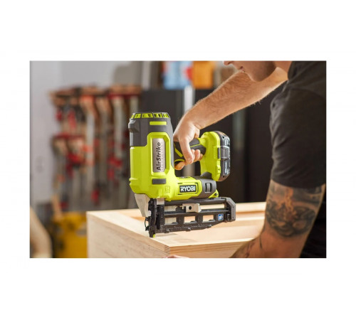 Гвоздезабиватель Ryobi R16GN18-0 ONE+ 5133005137