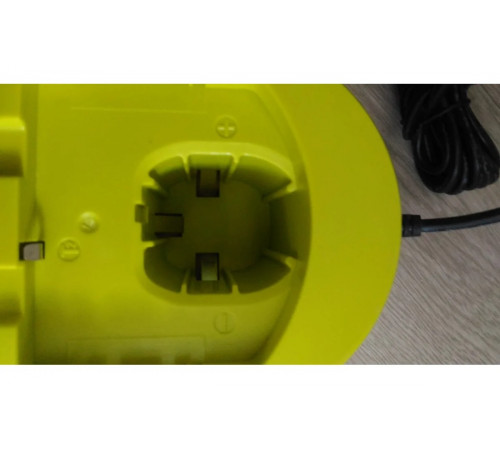 Зарядное устройство ONE+ Ryobi RC18120 5133002891