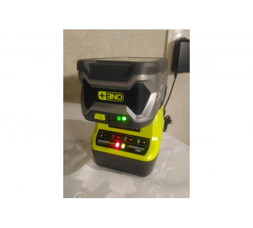 Зарядное устройство ONE+ Ryobi RC18120 5133002891