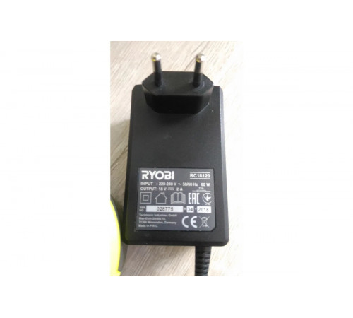 Зарядное устройство ONE+ Ryobi RC18120 5133002891