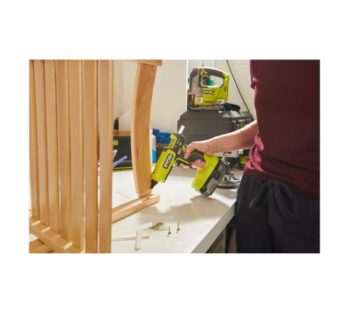 Клеевой пистолет Ryobi 18В ONE+ RGL18-0 5133005002