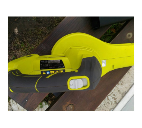 Аккумуляторная воздуходувка Ryobi One+ OBL1820S 5133002663