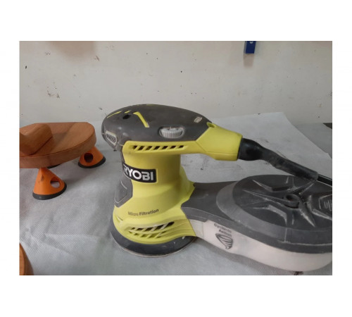 Эксцентриковая шлифмашина Ryobi ROS300 5133001144
