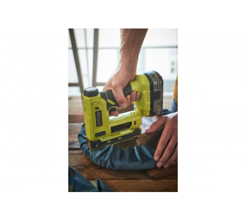 Аккумуляторный степлер Ryobi ONE+ R18ST50-0  без аккумулятора в комплекте 5133004496