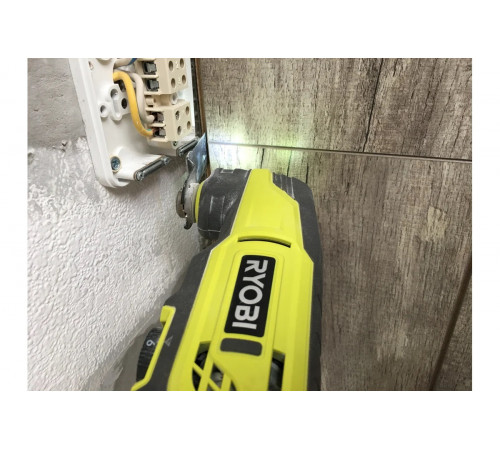 Многофункциональный инструмент Ryobi ONE+ R18MT3-0 5133003797