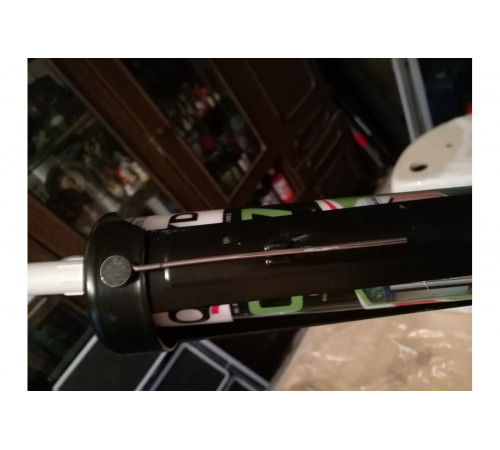 Аккумуляторный пистолет для герметика Ryobi ONE+ CCG1801MHG 5133000192