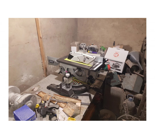 Комбинированная торцовочная пила Ryobi RTMS1800-G 1800 Вт 5133002152