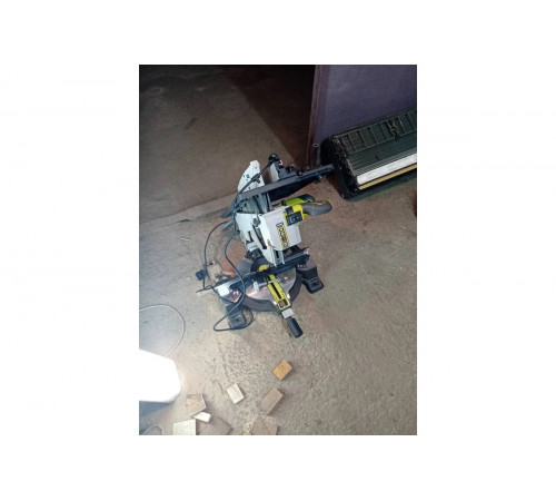 Комбинированная торцовочная пила Ryobi RTMS1800-G 1800 Вт 5133002152