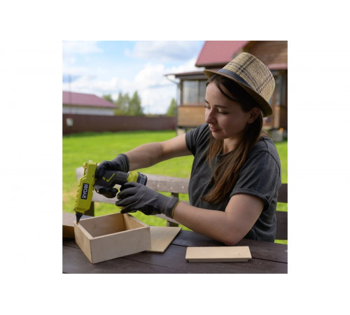 Клеевой пистолет Ryobi ONE+ R18GLU-0 5133002868