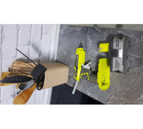 Клеевой пистолет Ryobi ONE+ R18GLU-0 5133002868