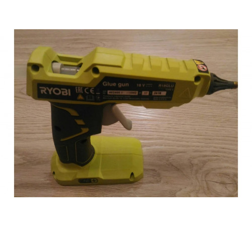 Клеевой пистолет Ryobi ONE+ R18GLU-0 5133002868