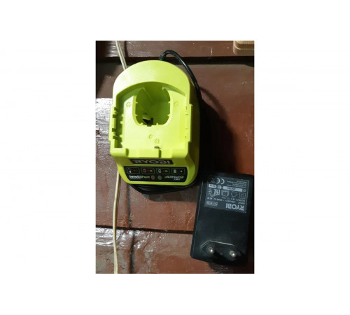 Дрель-шуруповерт Ryobi ONE+ R18DD3-220S 5133003348