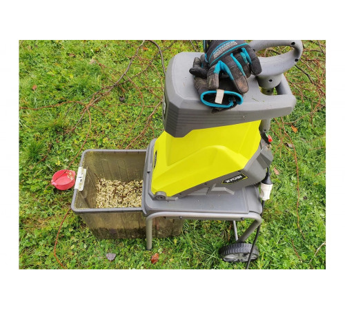 Электрический садовый измельчитель Ryobi RSH2545B 5133002512