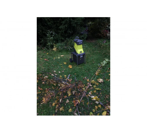 Электрический садовый измельчитель Ryobi RSH2545B 5133002512