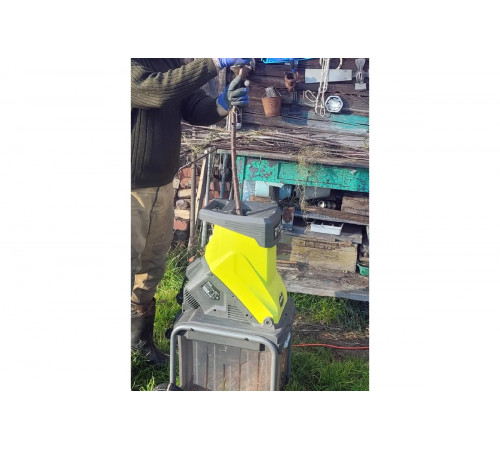 Электрический садовый измельчитель Ryobi RSH2545B 5133002512