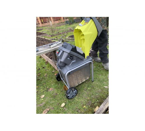 Электрический садовый измельчитель Ryobi RSH2545B 5133002512