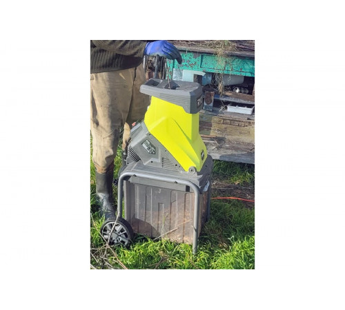 Электрический садовый измельчитель Ryobi RSH2545B 5133002512