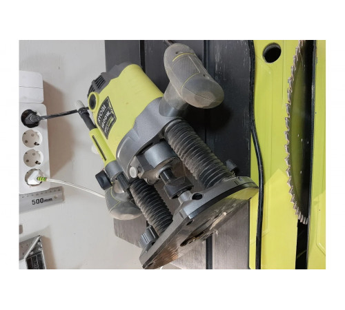 Фрезер Ryobi RRT1600-K 5133002421
