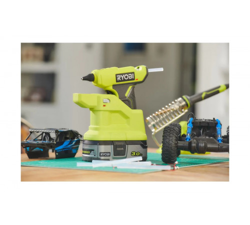 Клеевой пистолет Ryobi ONE+ 18В RGLM18-0 5133005001