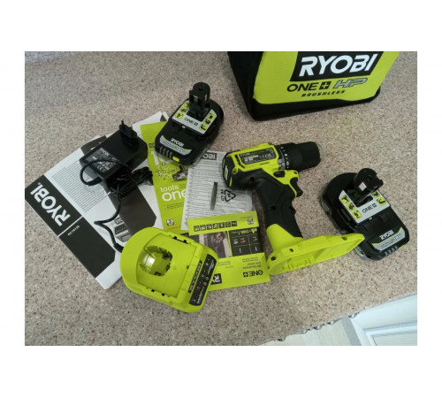 Бесщеточная дрель-шуруповерт Ryobi ONE+ HP RDD18C-220S 5133004980