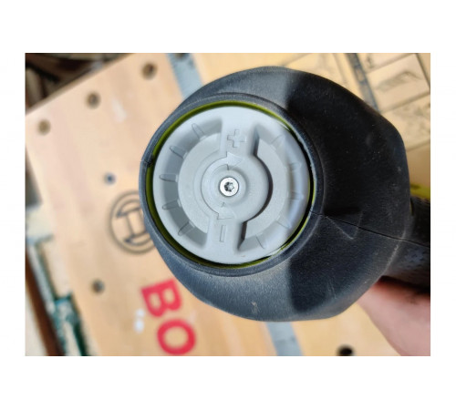 Аккумуляторный гвоздезабиватель Ryobi ONE+ R18N18G0 5133002093