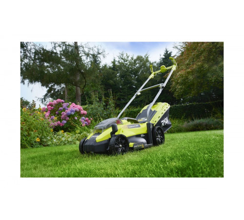 Аккумуляторная газонокосилка Ryobi ONE+ RLM18X33H40 5133002526