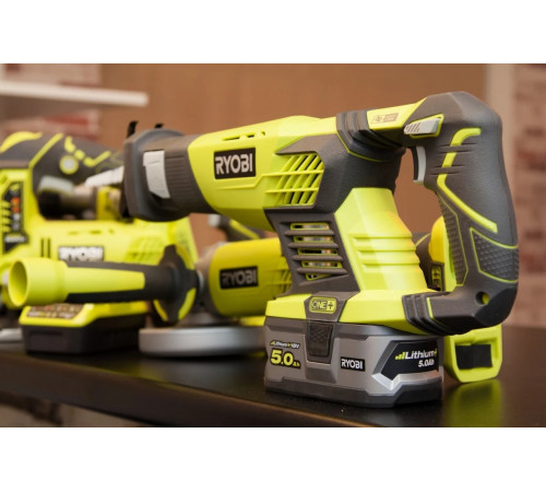 Аккумуляторная сабельная пила Ryobi ONE+ RRS1801M 5133001162