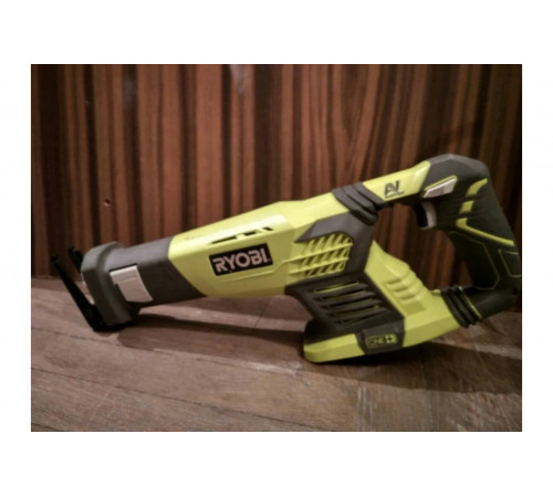 Аккумуляторная сабельная пила Ryobi ONE+ RRS1801M 5133001162