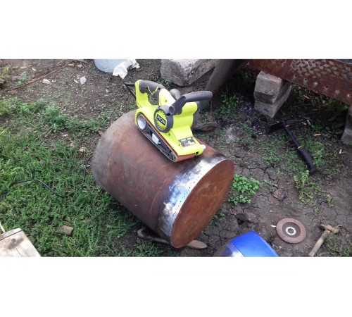 Ленточная шлифмашина Ryobi EBS800 5133001148