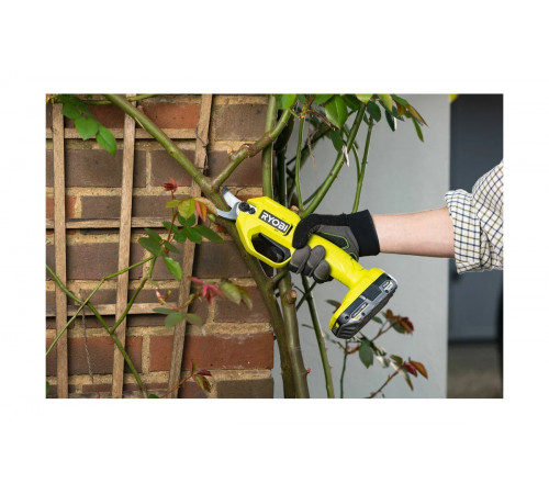 Аккумуляторный секатор Ryobi ONE+ RY18SCA-0 5133005024