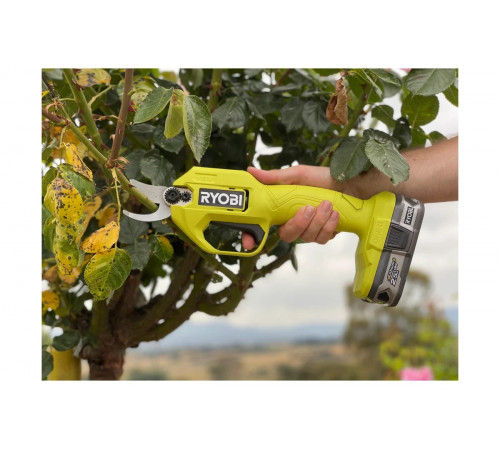 Аккумуляторный секатор Ryobi ONE+ RY18SCA-0 5133005024